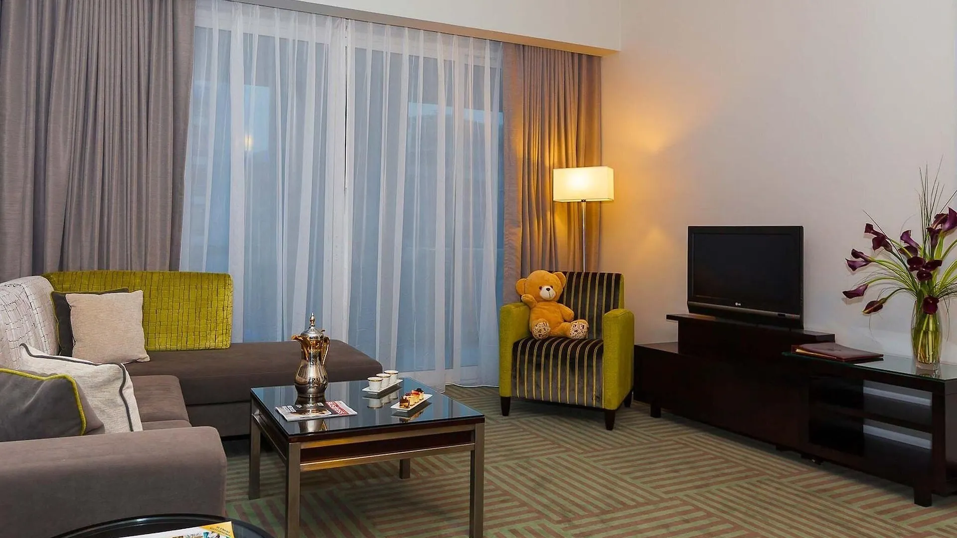 Lägenhetshotell Flora Creek Deluxe Hotel Apartments, Dubai