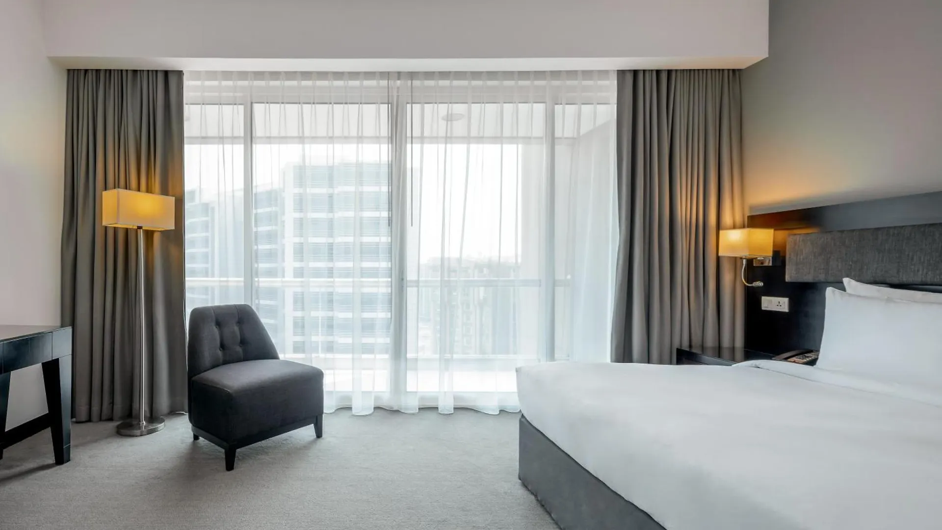 Flora Creek Deluxe Hotel Apartments, Dubai