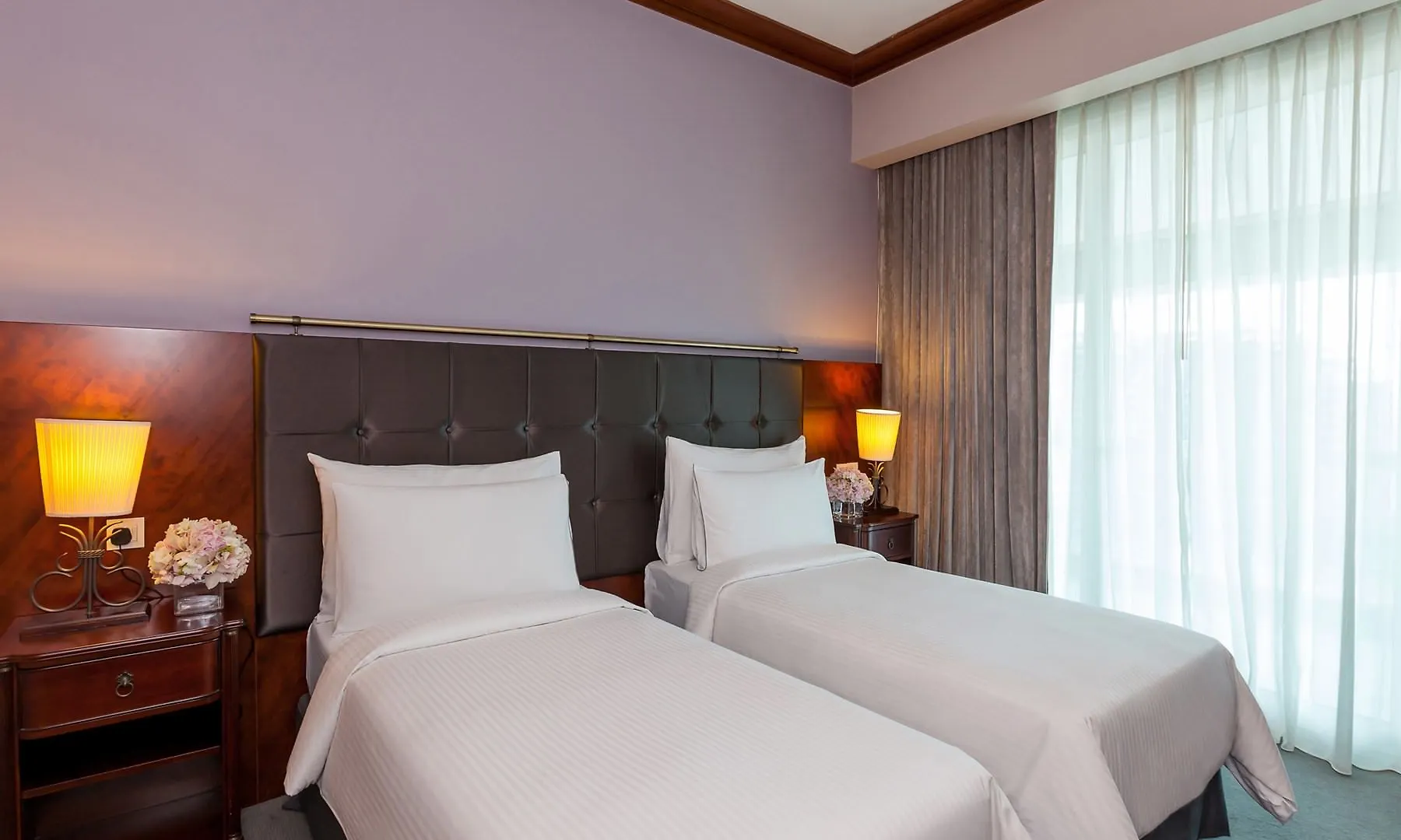 Flora Creek Deluxe Hotel Apartments, Dubai 4*,