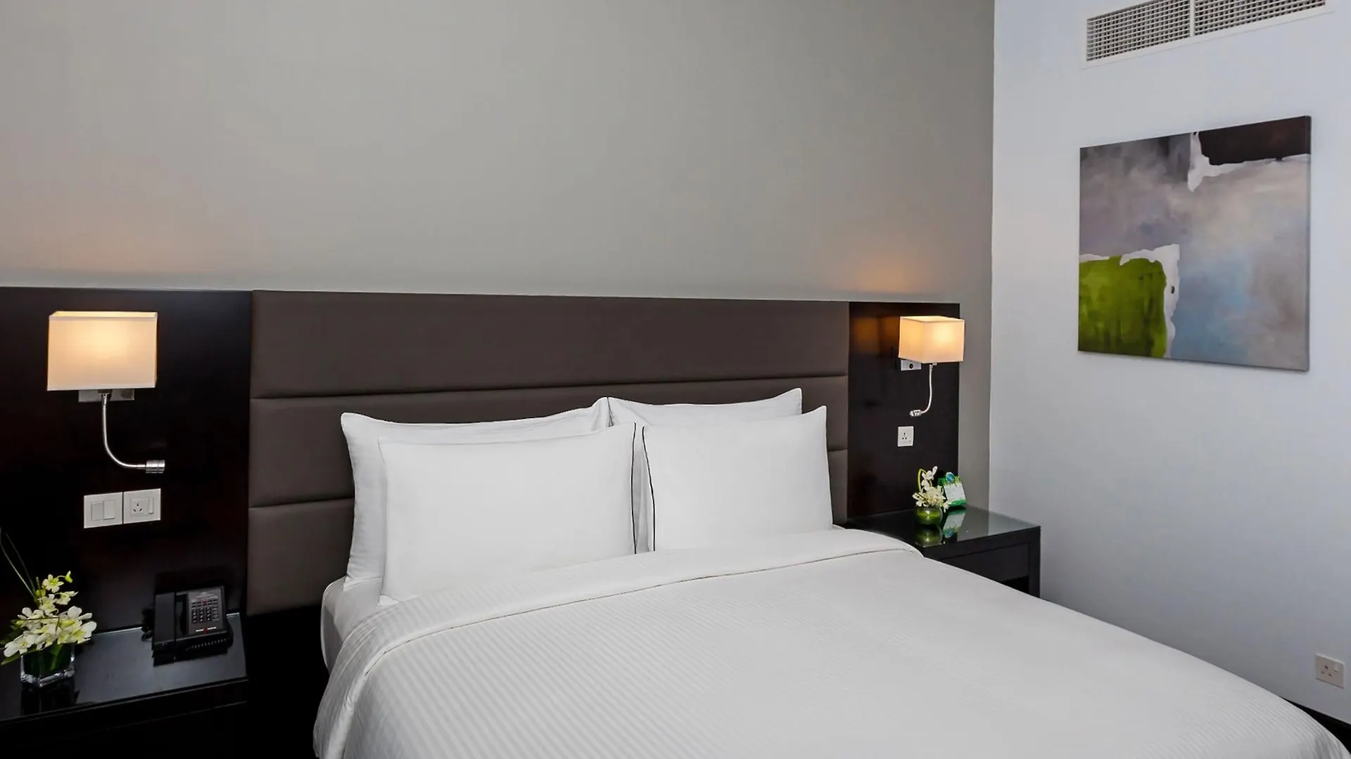 **** Hotel apartamentowy Flora Creek Deluxe Hotel Apartments, Dubaj Zjednoczone Emiraty Arabskie